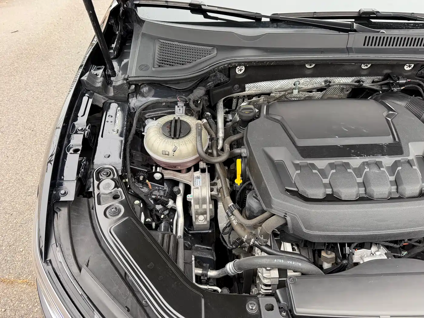 Volkswagen Passat 2024 330TSI Elite Edition фото 37