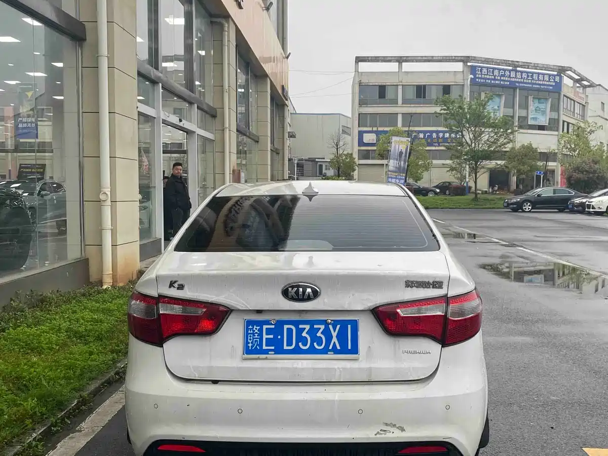 Kia K2 2013 2012 Model Sedan 1.6L AT Premium ECO