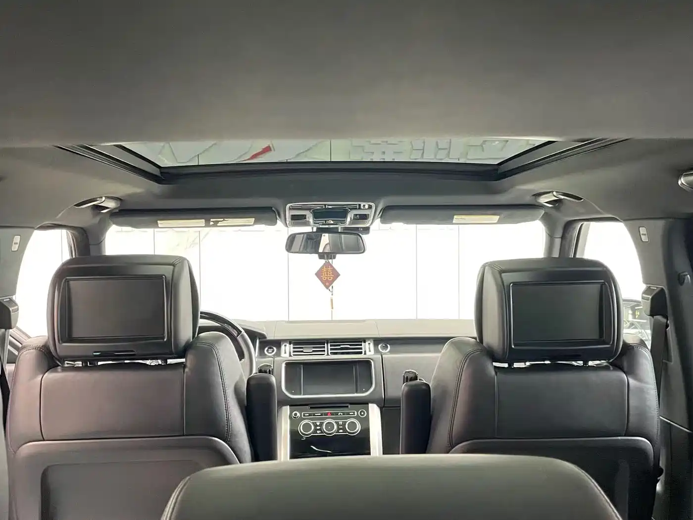 Land Rover Range Rover 2013 NA 5.0 V8 Vogue SE фото 9