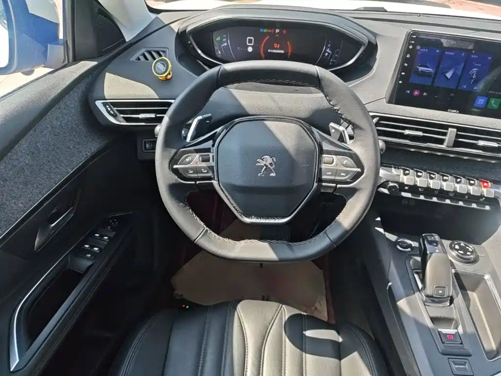 صورة 11 - Peugeot 4008