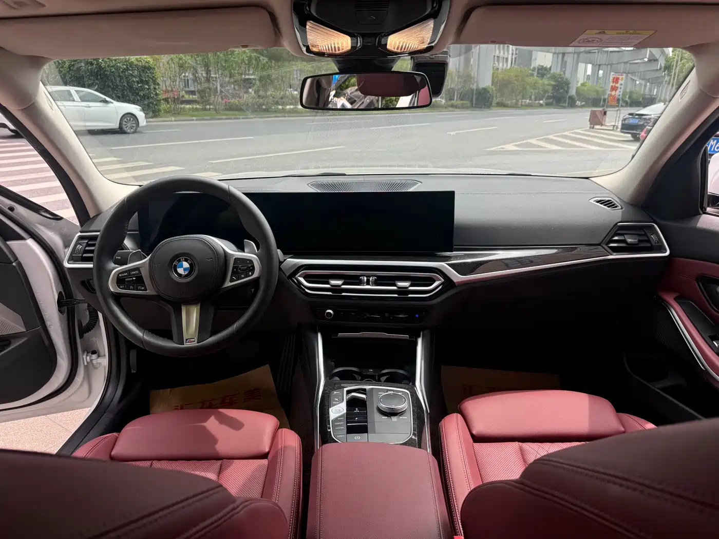 BMW 3 Series 2023 325Li M Sport Package фото 8