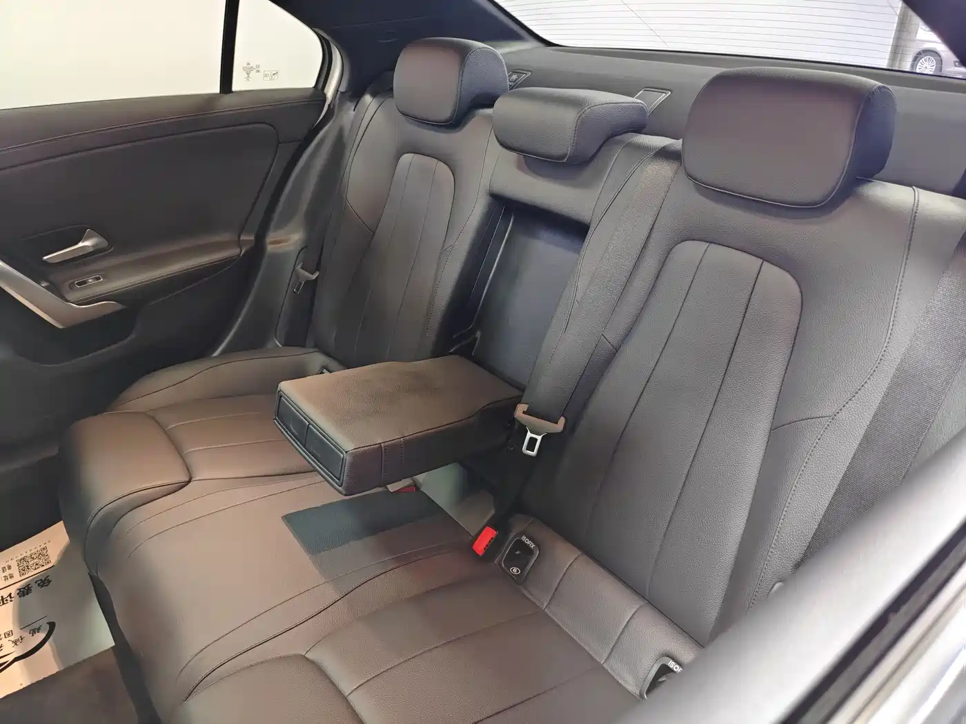 Mercedes-Benz A-Class 2021 A 180 L Sports Sedan фото 5