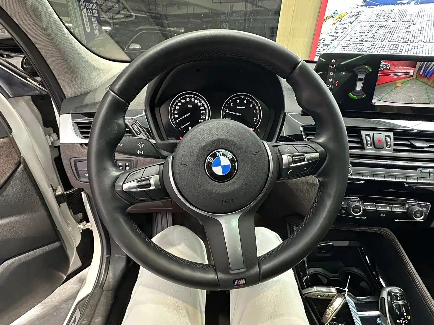 BMW X1 2022 sDrive20Li Premium фото 10