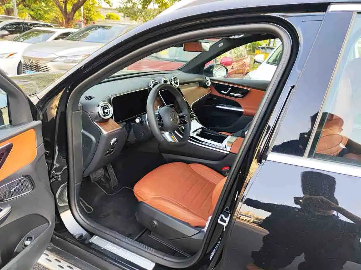 Mercedes-Benz GLC 2025 GLC 300 L 4MATIC Dynamic 5-seater фото 5