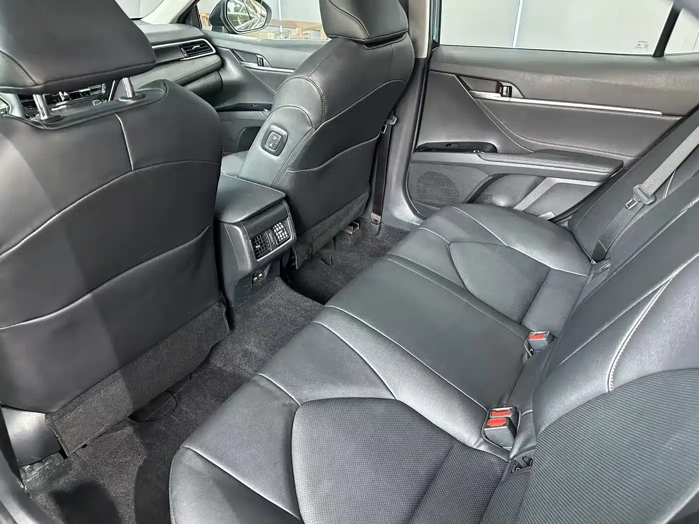 Toyota Camry 2022 2.0GVP Leading Edition фото 10