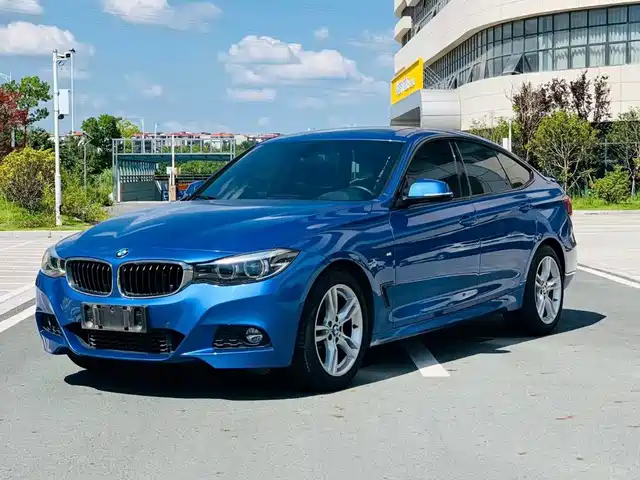 BMW 3 Series GT 2021