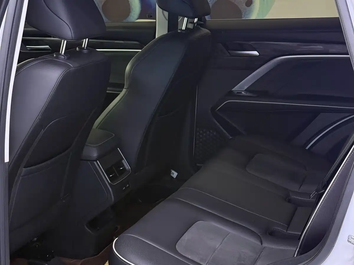 Photo 9 - Haval H6
