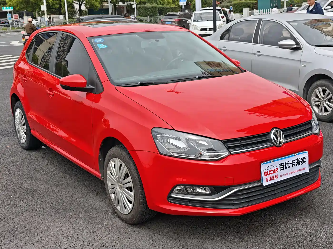 Volkswagen Polo 2016 1.6L Automatic Comfort фото 6