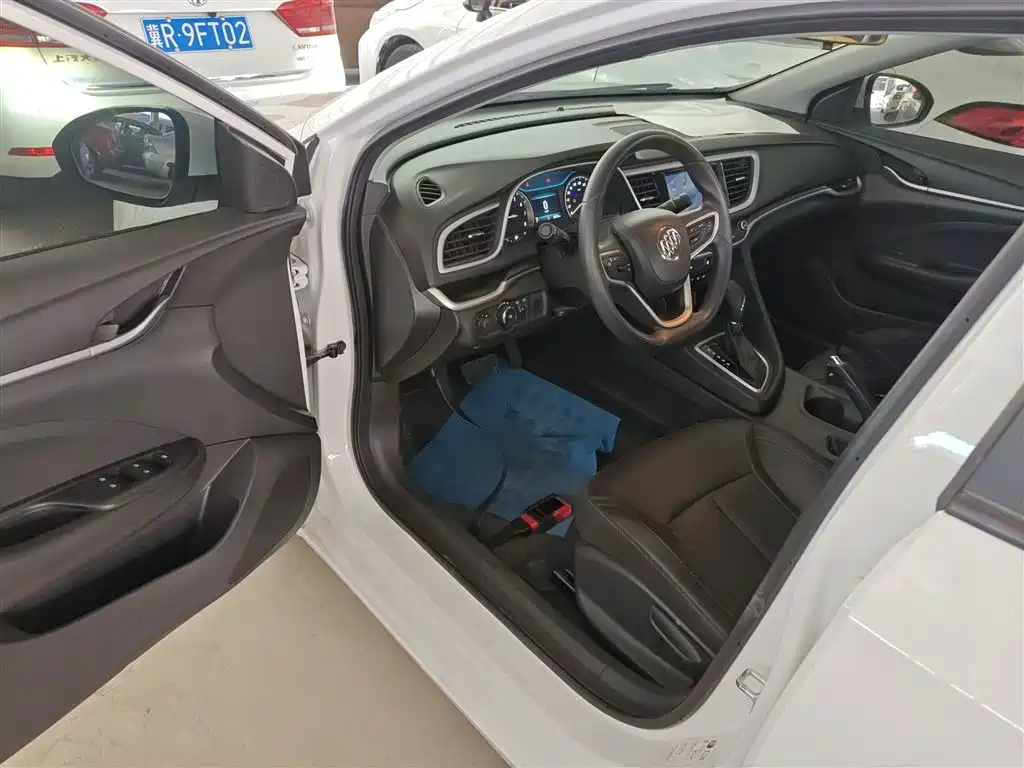 Buick Excelle 2021 Facelift 1.3T Auto Mild Hybrid Progressive фото 16