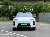 Фото 2 - NIO ES8