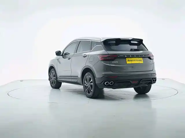 Фото 7 - Geely Coolray