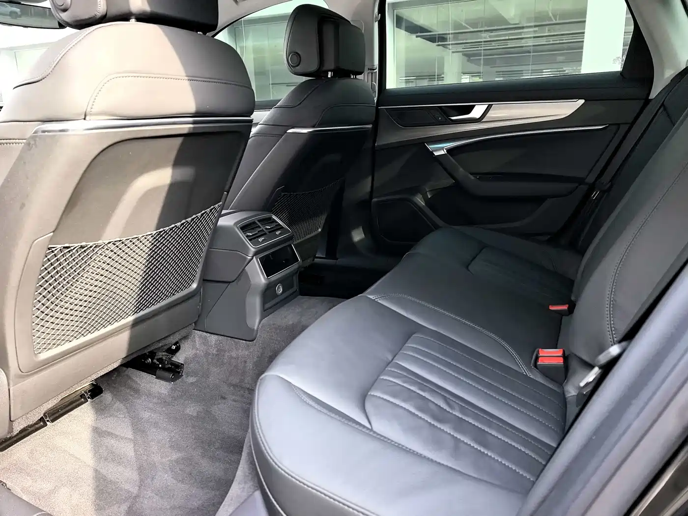 Audi A6L 2019 45 TFSI Premium Elegance фото 11