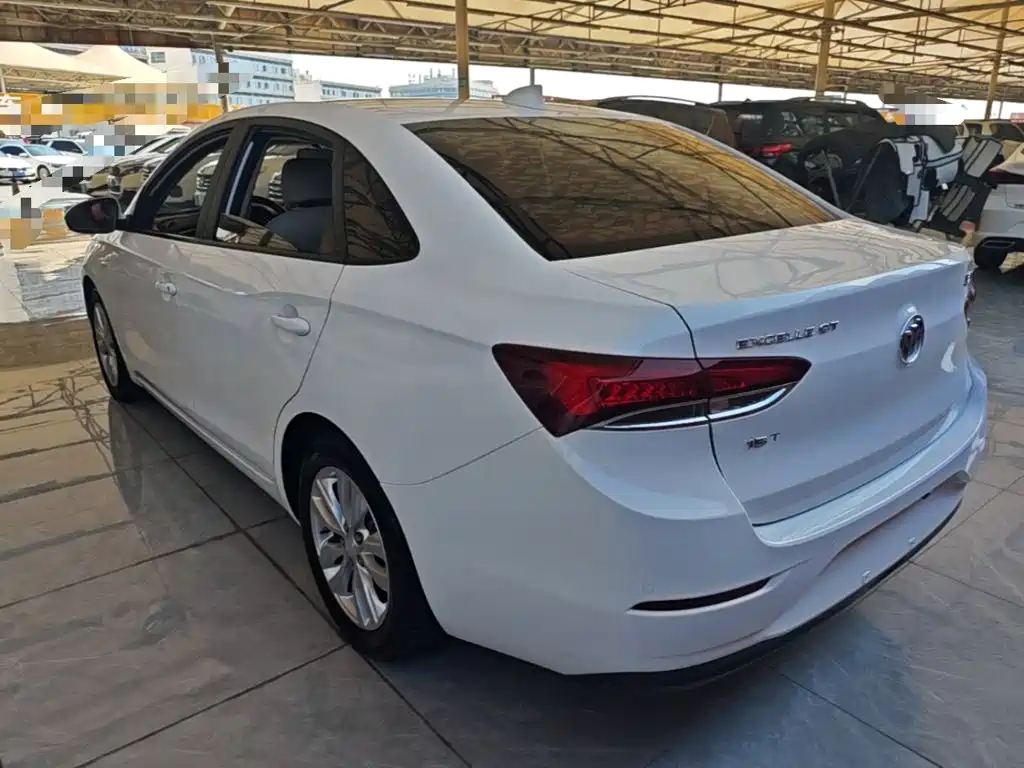 Фото 5 - Buick Excelle