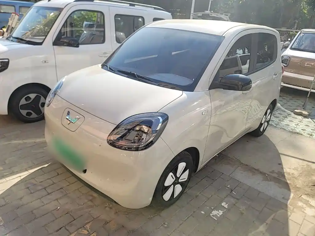 Wuling Motors Hongguang MINIEV 2025 4-Door Advanced