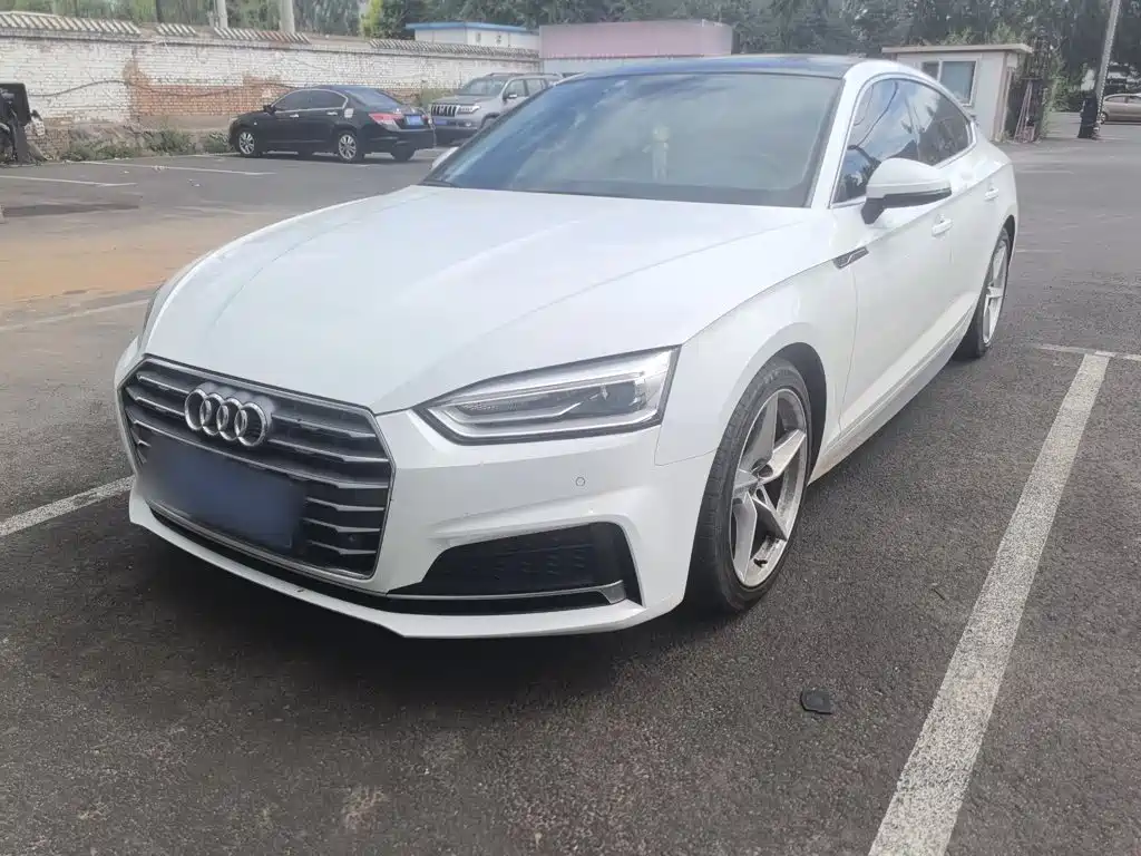 Audi A5 (Import) 2017 2017 Sportback 40 TFSI Fashion