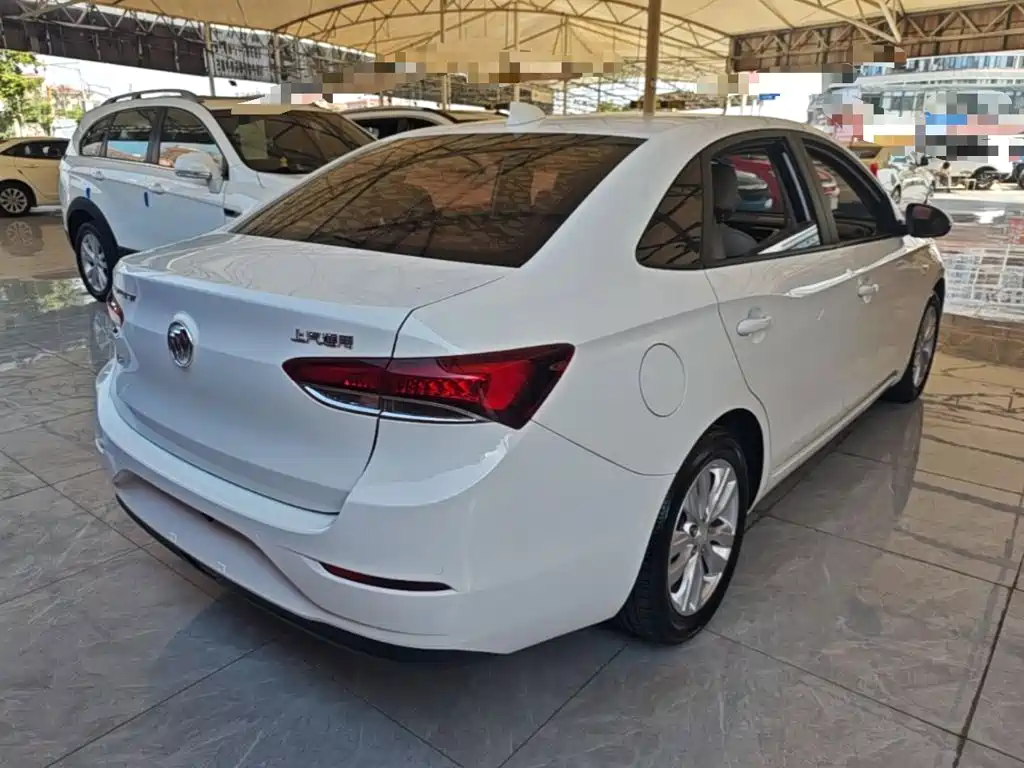 Photo 7 - Buick Excelle