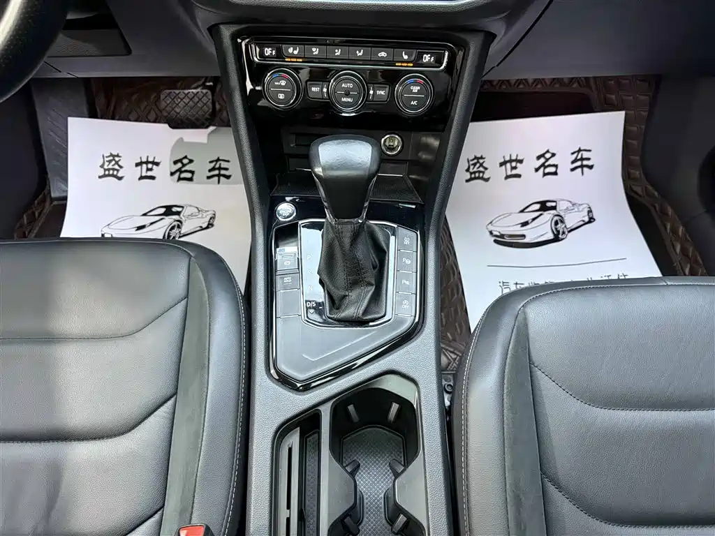 Volkswagen Tiguan L 2019 330TSI Auto 2WD Smart Luxury Edition China V фото 9