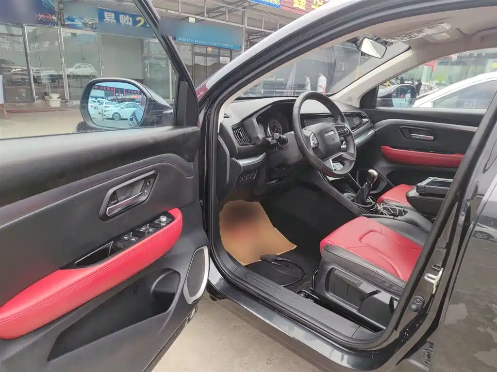Haval H2s 2017 Red Label 1.5T Manual Comfort фото 16