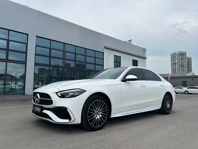 Mercedes-Benz C-Class 2022
