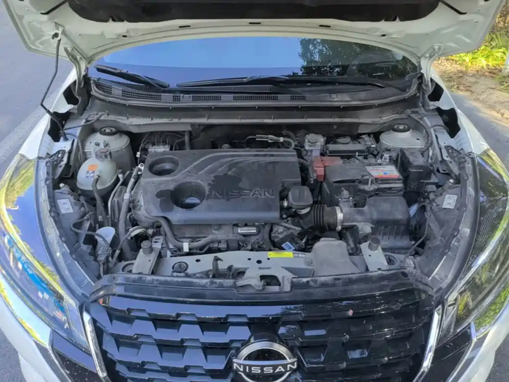 Nissan Kicks 2024 2023 Model Spirited 1.5L Dynamic Fashion Edition