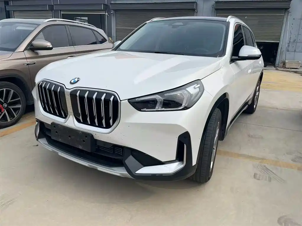 BMW X1 2023 sDrive20Li X Design Package