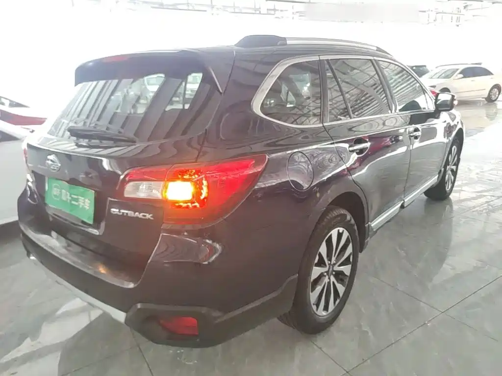 SUBARU OUTBACK