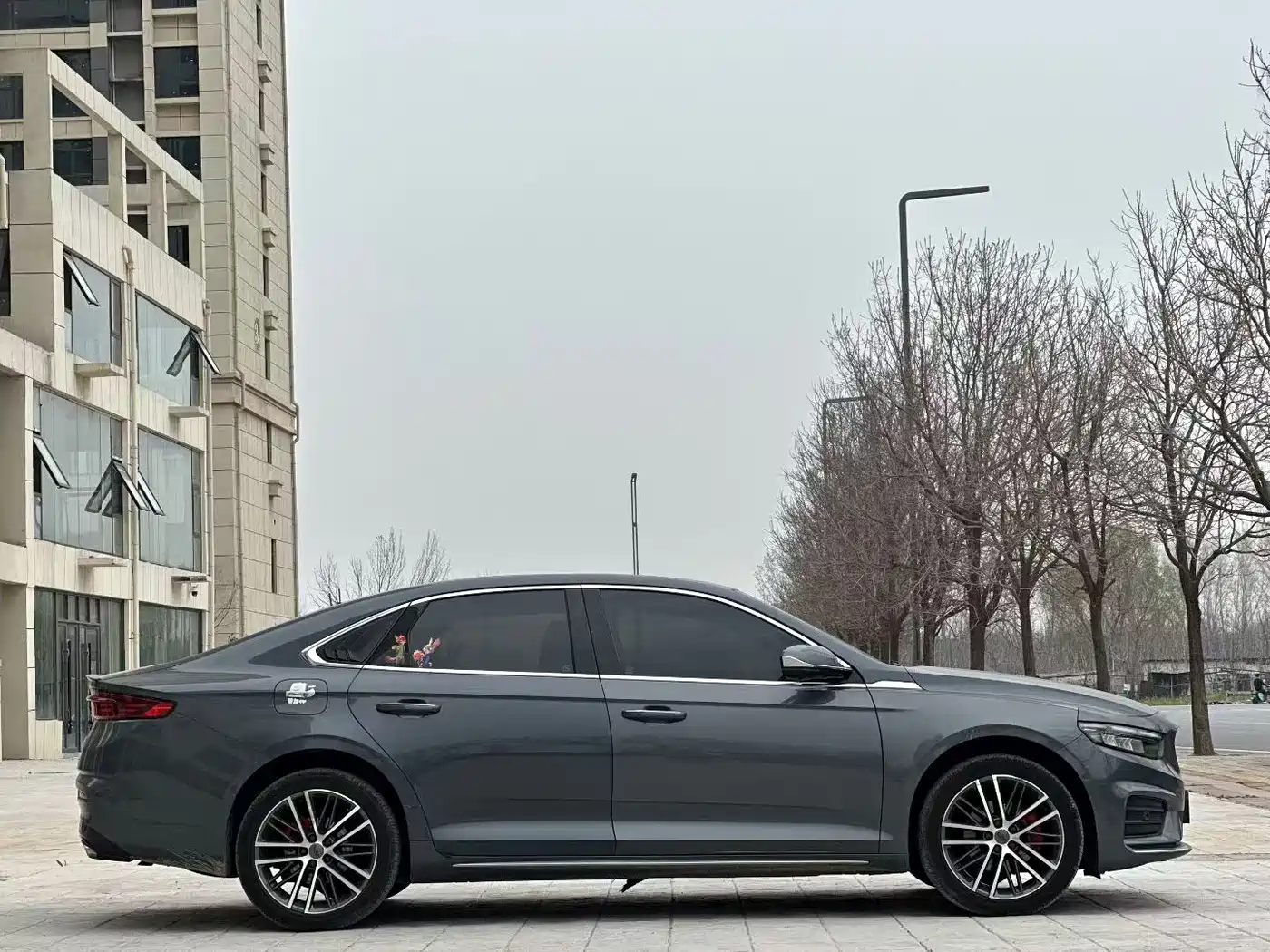 GEELY AUTOMOBILE XINGRUI