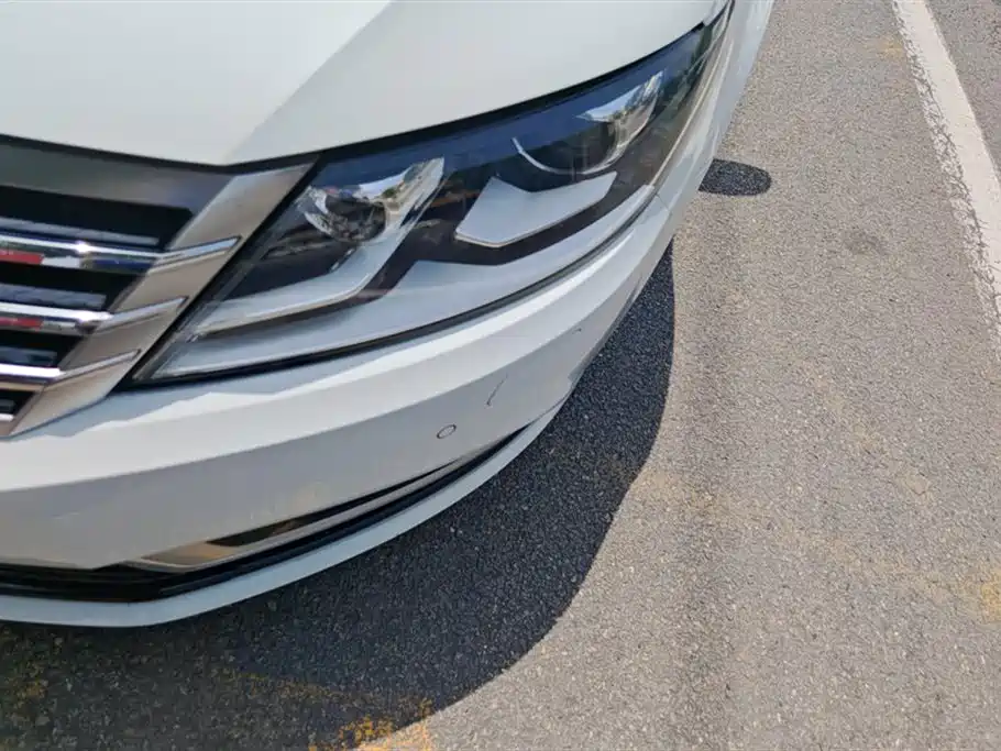 Volkswagen FAW-Volkswagen CC 2016 Model 1.8TSI Premium фото 5