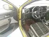 Photo 16 - Volkswagen T-ROC