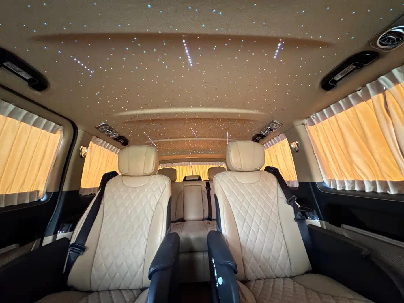 Mercedes-Benz Vito 2018 2.0T Elite Edition 7-seater China VI фото 23