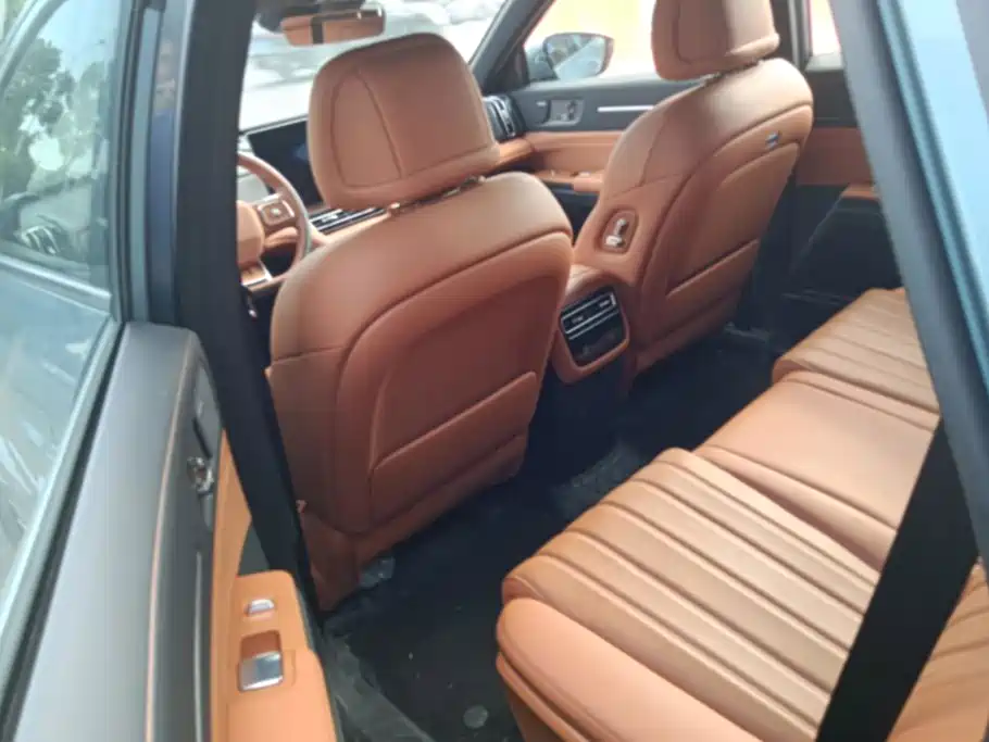Jetour X70L 2025 2025 2.0T Automatic Flagship 7-Seater