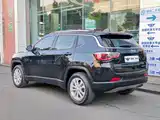 Фото 4 - Jeep Compass