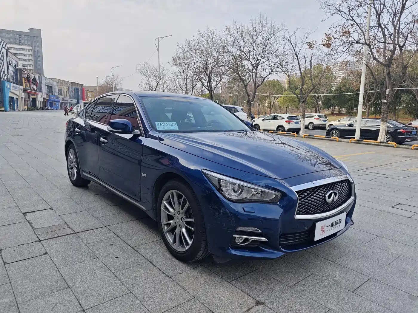 Фото 3 - Infiniti Q50L