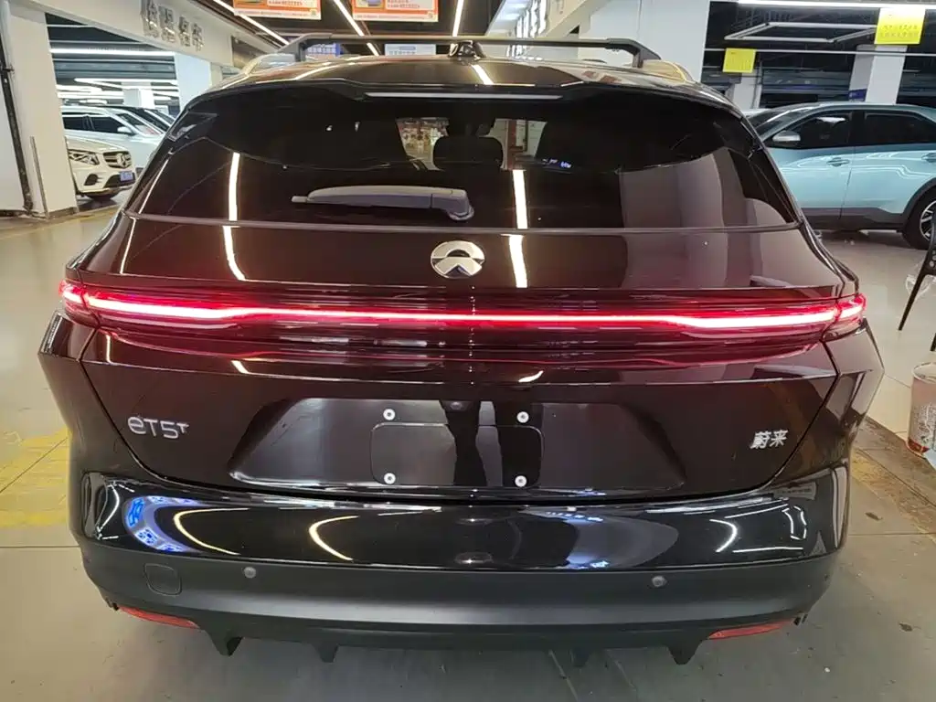 Фото 4 - NIO ET5T