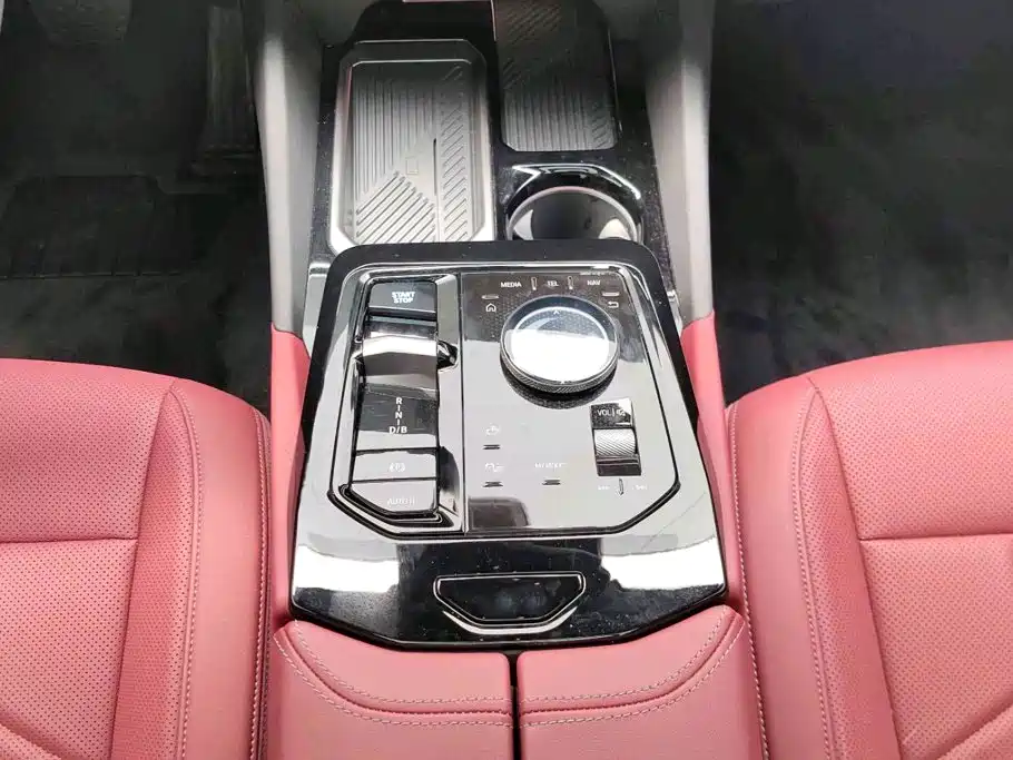 BMW i5 2025 2025 eDrive 35L M Sport Package