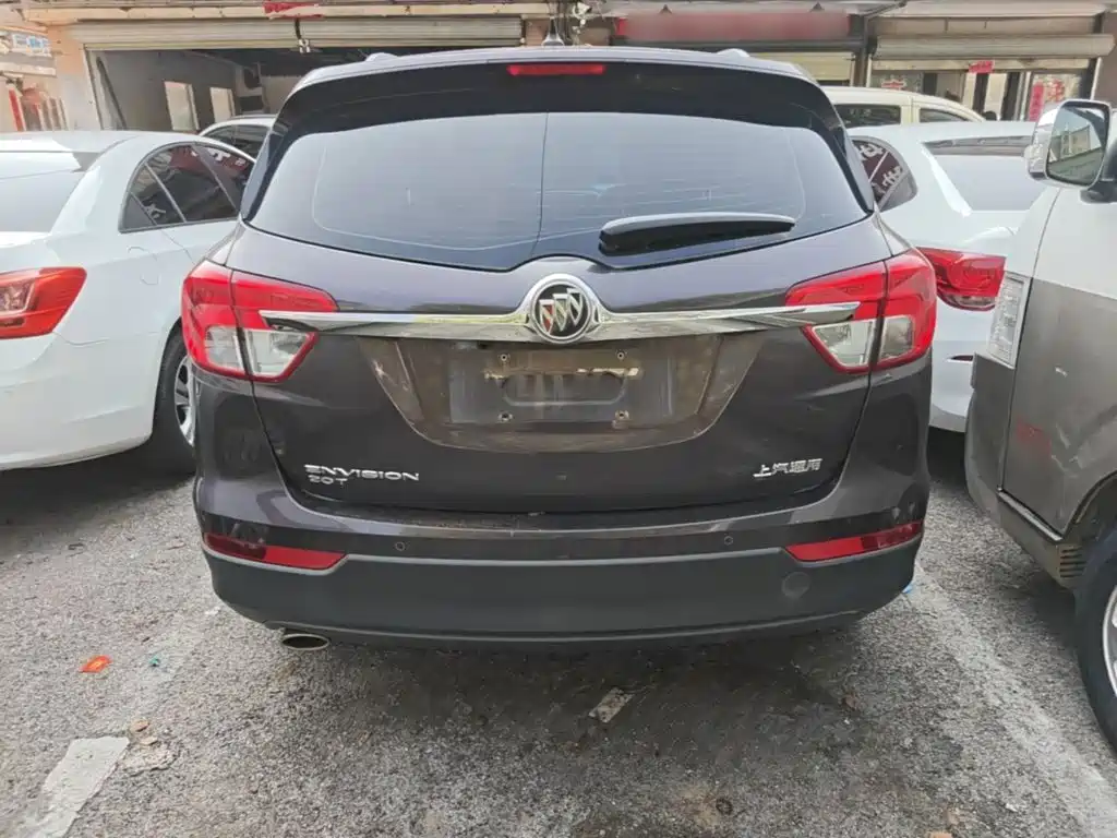 Фото 6 - Buick Envision Plus
