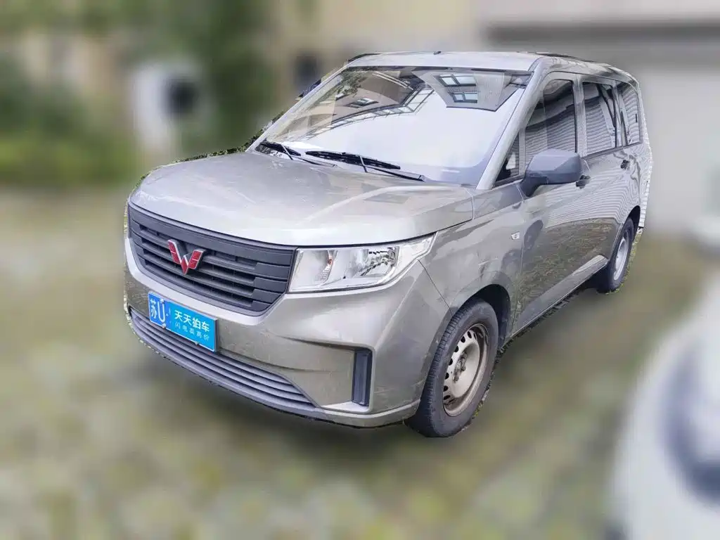 Wuling Motors Wuling Hongguang PLUS 2020 1.5L Manual Standard 7-seater