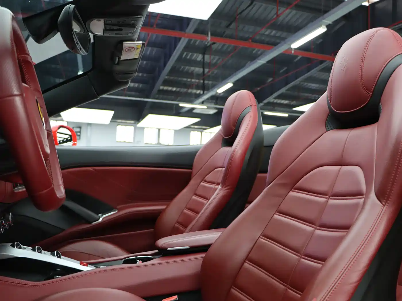 FERRARI CALIFORNIA T