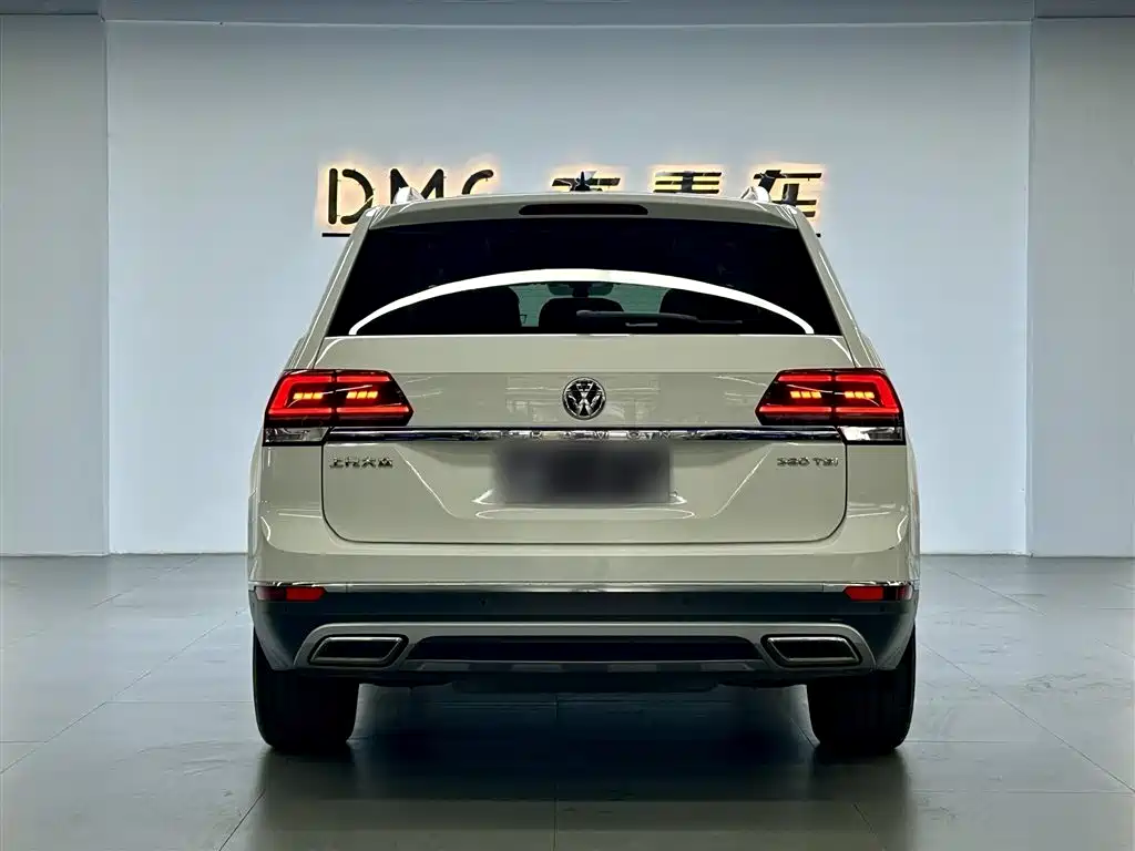 Volkswagen Teramont 2020 380TSI 4WD Luxury Edition China VI фото 5