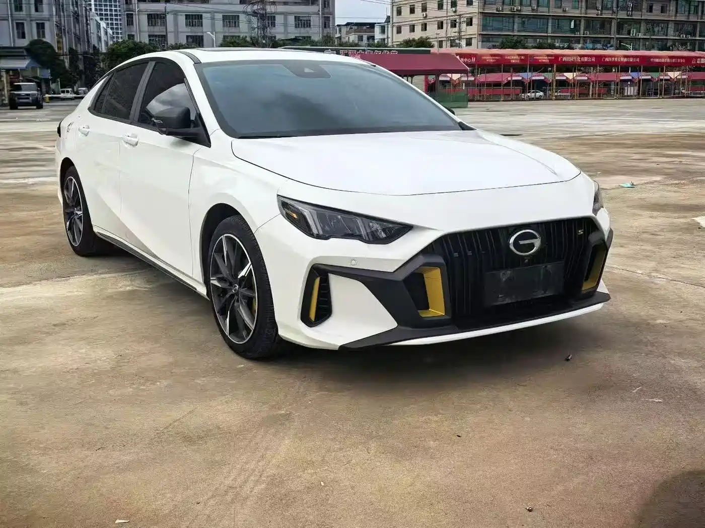GAC Trumpchi Trumpchi Emkoo 2021 270T DCT J16 Edition фото 3