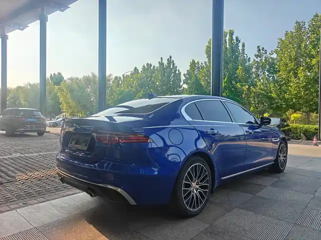 Jaguar XEL 2020 2.0T 250PS SE Tech Elegance Edition — фото 5