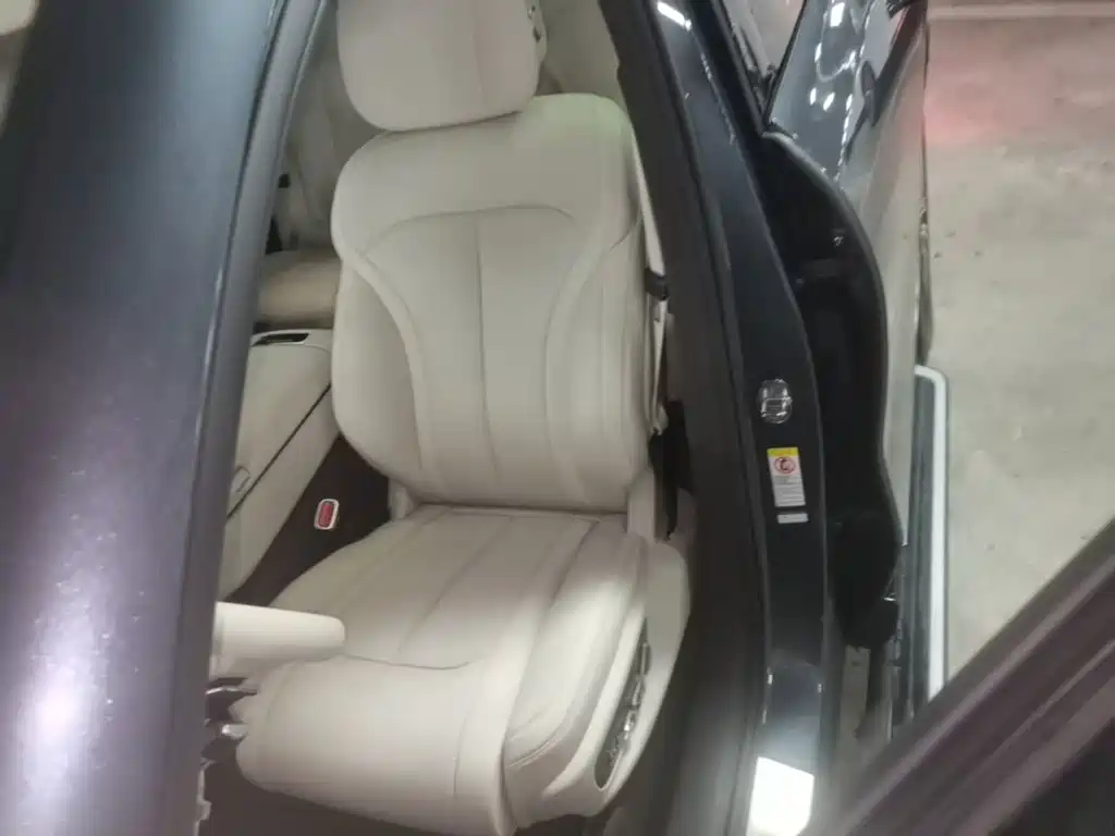 Denza N9 2025 2025 Flagship Model
