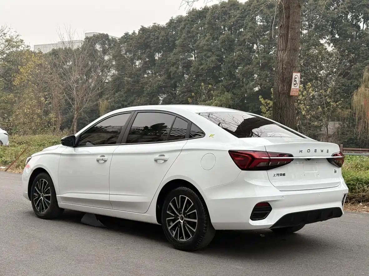 ROEWE I5