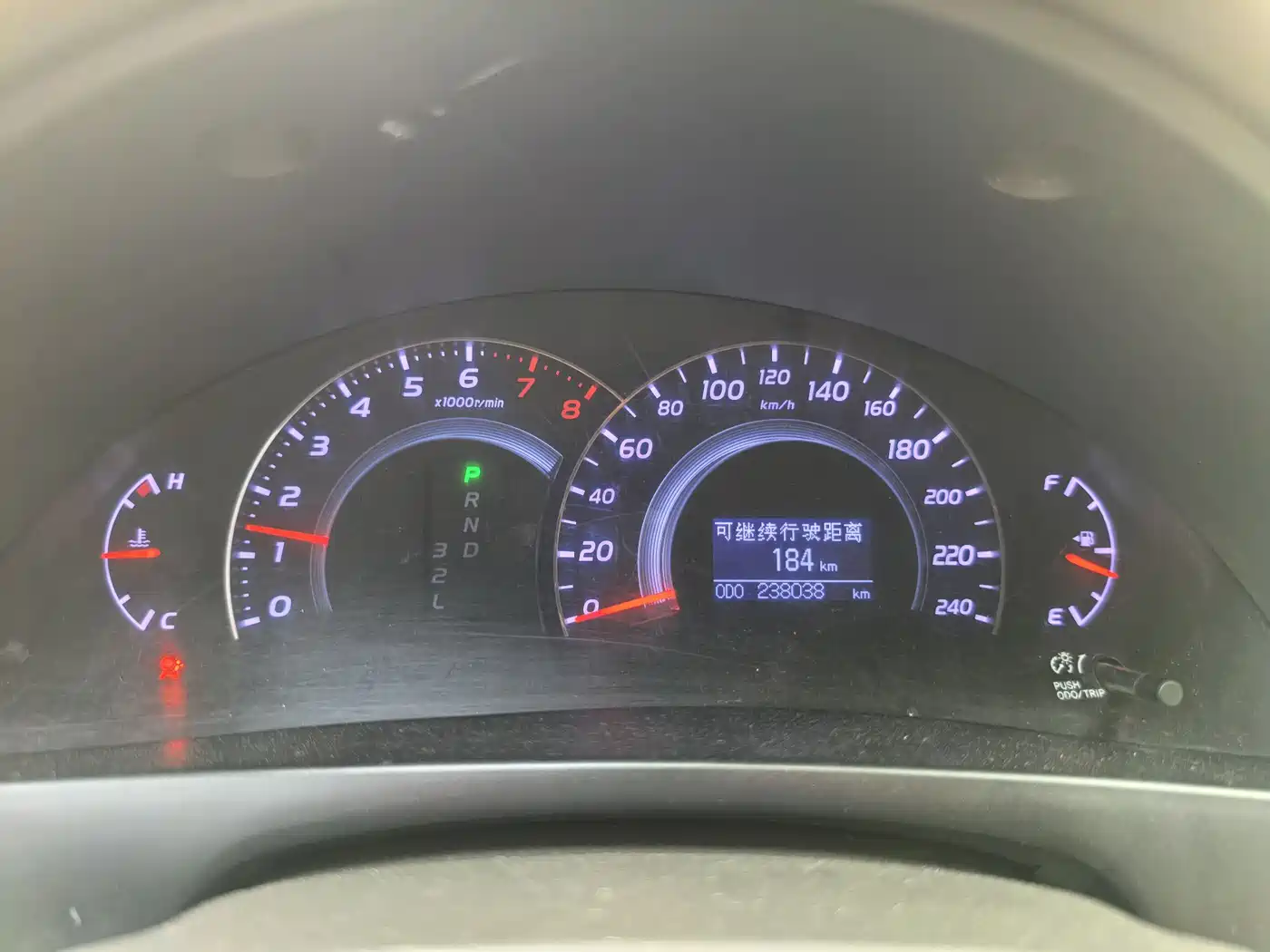 Toyota Camry 2010 200G Luxury Edition фото 9