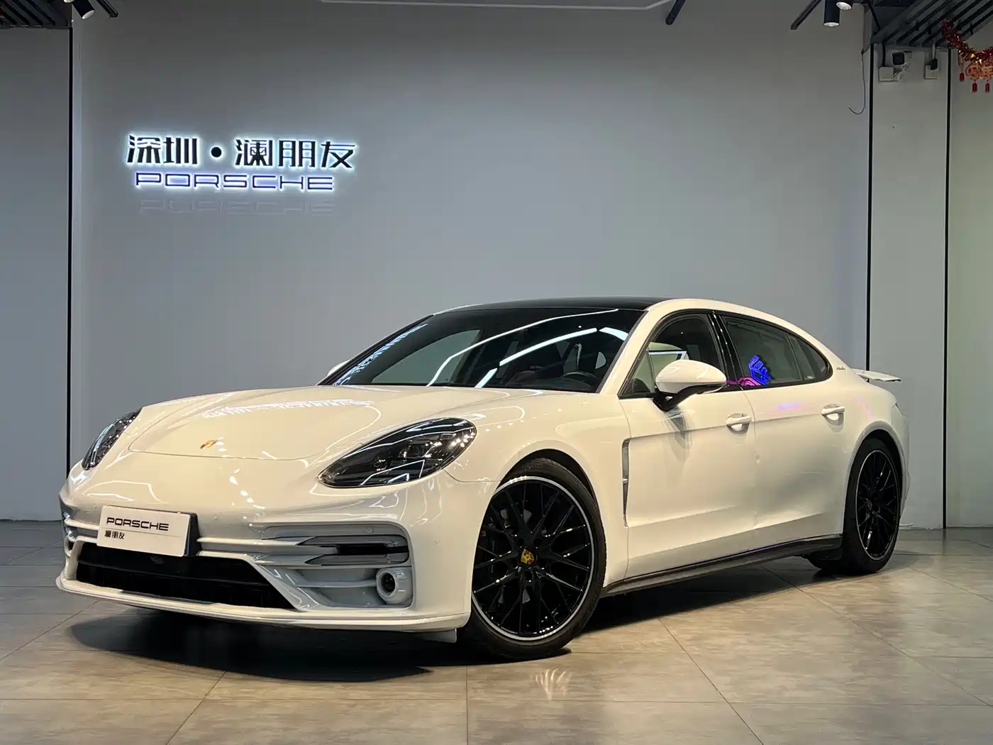 Porsche Panamera 2017 Panamera 4 Executive Long Wheelbase 3.0T
