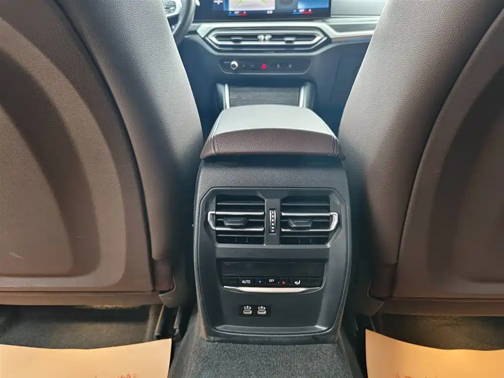BMW 3 Series 2023 325Li M Sport Package фото 15
