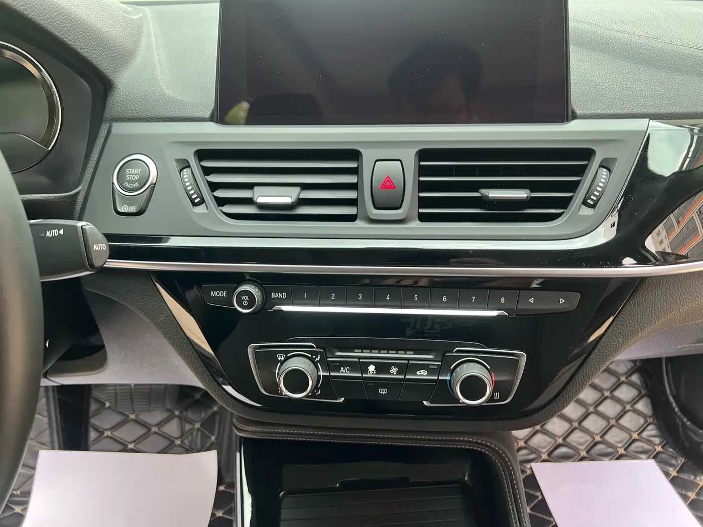 BMW 1 Series 2020 Model 120i M Sport Package фото 12