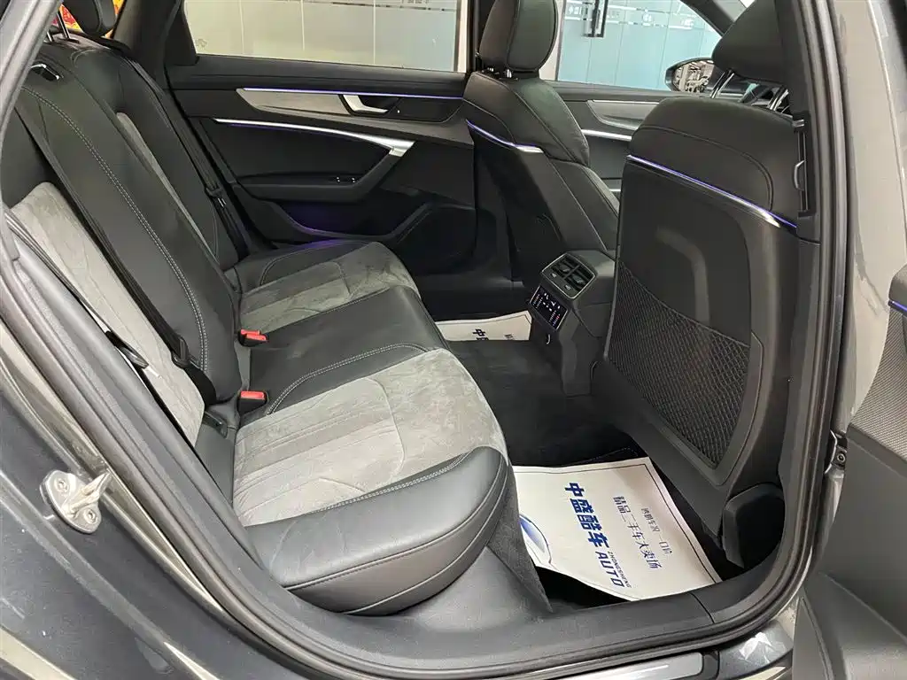 Audi A6L 2021 45 TFSI Premium Life Edition фото 19