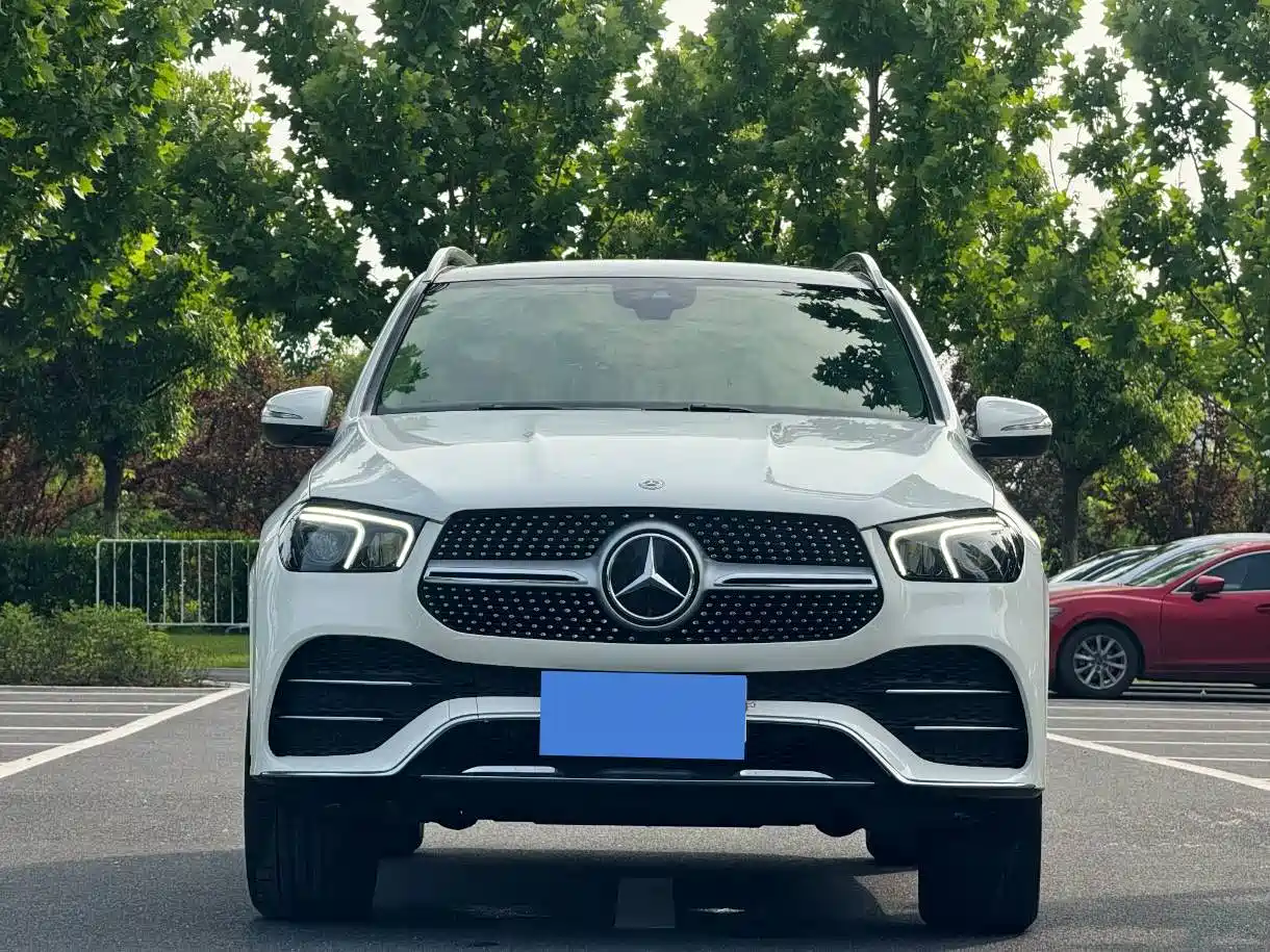 Mercedes-Benz GLE 2020 GLE 350 4MATIC Fashion фото 2