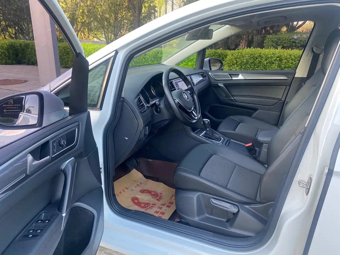 VOLKSWAGEN GOLF*JIAYU